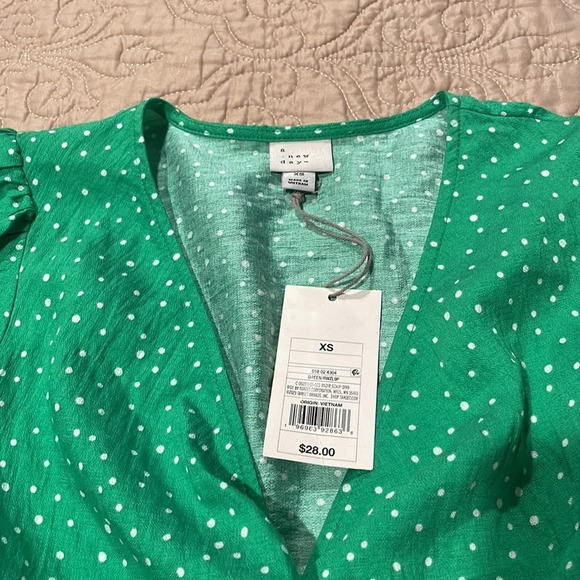 Super Cute Top - Picture 7 of 13